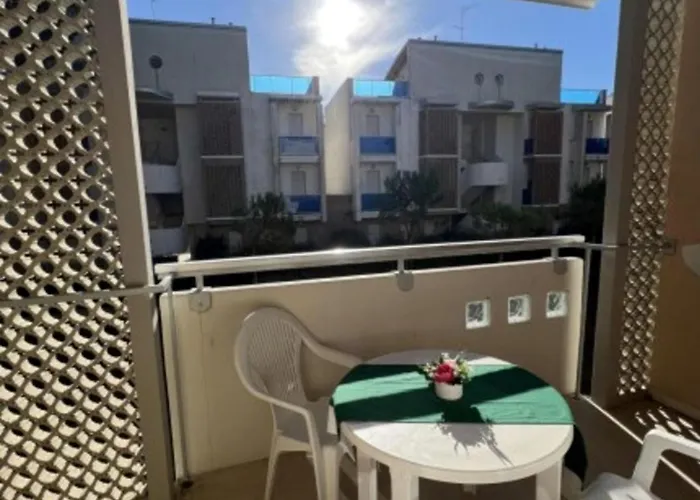 Flat A Few Steps From The Sea Apartman *